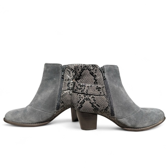 Vionic Naomi Suede Leather Snake-Print Water-Resistant Gray Boots Women’s 7 - Picture 5 of 9
